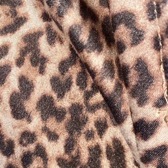 NWT BB DAKOTA Drape Front Faux Suede Jacket In Brown Leopard - Picture 3 of 8